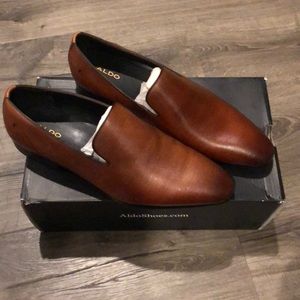 Men’s brown Aldo Shoes dress loafer (size 9.5/42.5)